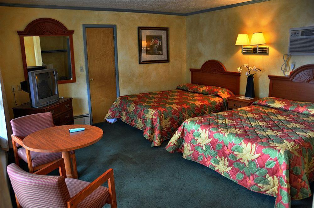 O'Sullivan'S Motel Lake George Exterior foto